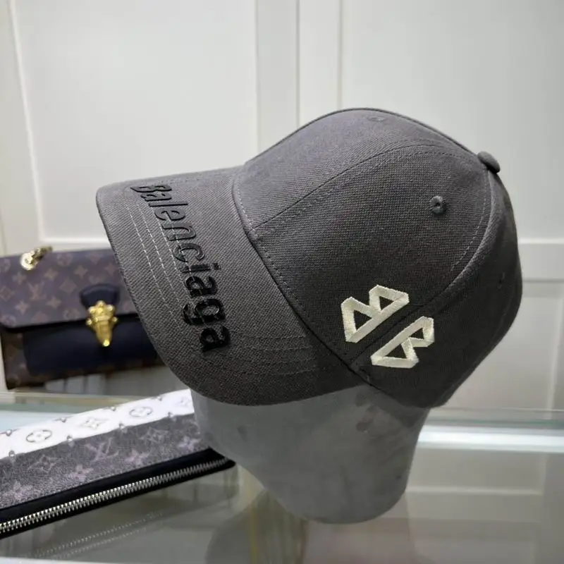 Balenciaga cap hm (2)